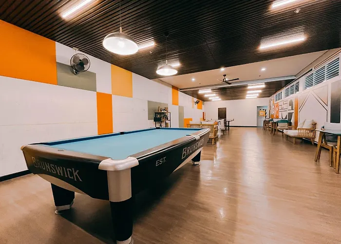 Spacious Family 2 Br Condo, Free Swimming Pool&gym * Manila