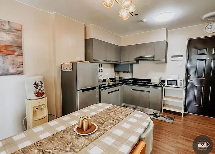 Spacious Family 2 Br Condo, Free Swimming Pool&gym