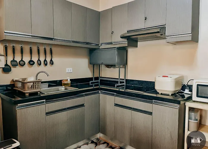 Spacious Family 2 Br Condo, Free Swimming Pool&gym
